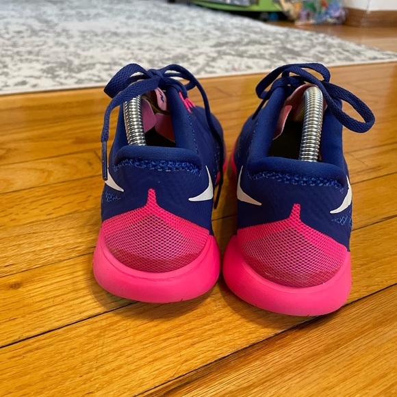 Nike Free 5.0 Womens Size 10 Running Shoe Blue Pink Barefoot - Picture 7 of 9